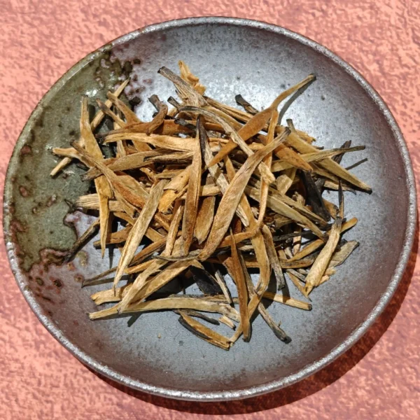 Yunnan Golden Needle - Dian Hong Da Jin Zhen